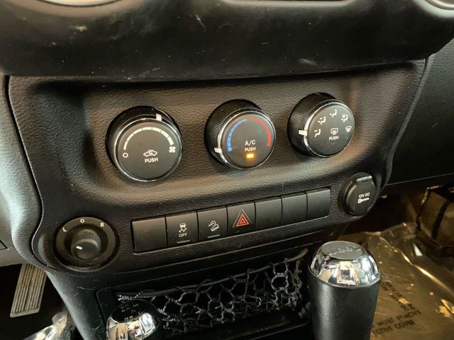 2015 Jeep Wrangler Unlimited Freedom Edition