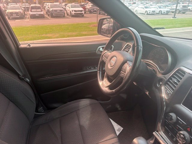 2018 Jeep Grand Cherokee Laredo E