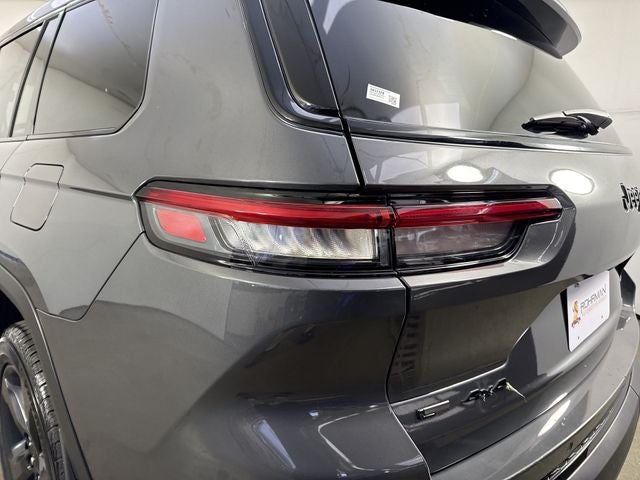 2022 Jeep Grand Cherokee L Altitude