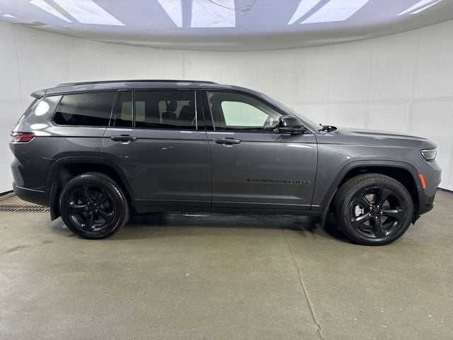 2022 Jeep Grand Cherokee L Altitude
