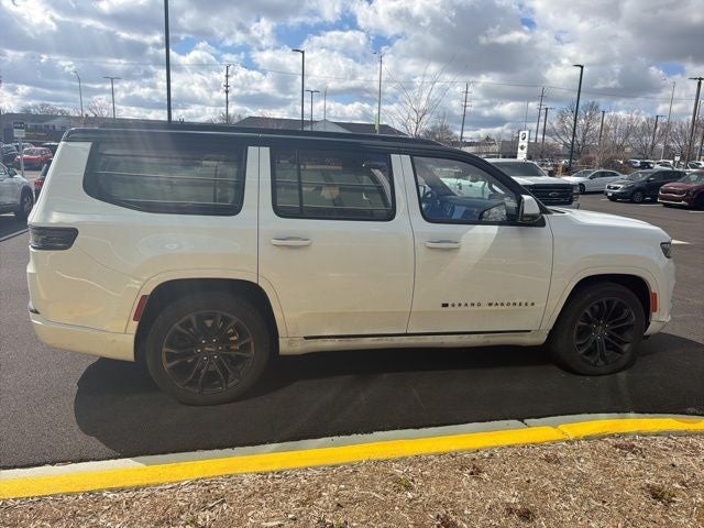 2022 Jeep Grand Wagoneer Series II