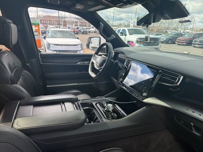 2022 Jeep Grand Wagoneer Series II