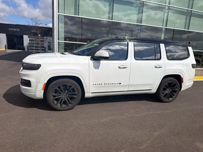 2022 Jeep Grand Wagoneer Series II