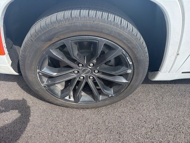 2022 Jeep Grand Wagoneer Series II