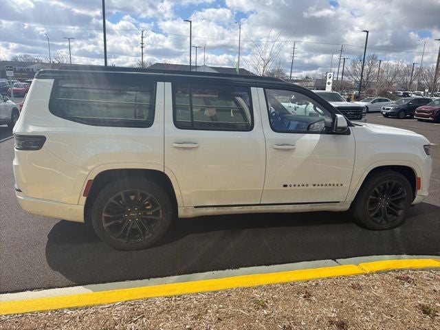 2022 Jeep Grand Wagoneer Series II