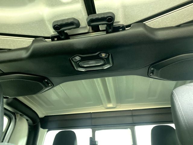 2021 Jeep Gladiator Willys