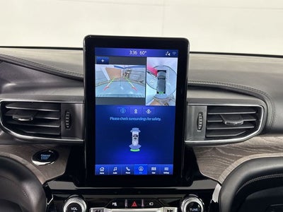 2022 Ford Explorer Platinum