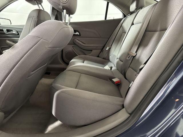 2015 Chevrolet Malibu LS 1LS