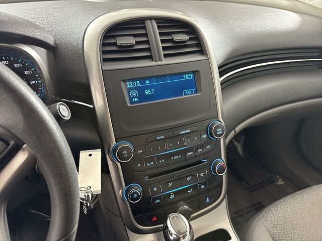 2015 Chevrolet Malibu LS 1LS