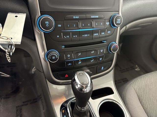 2015 Chevrolet Malibu LS 1LS