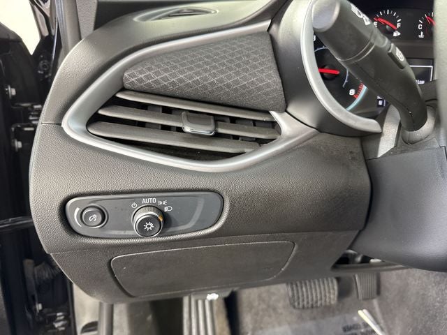 2025 Chevrolet Malibu LS 1LS