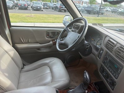 1998 Oldsmobile Bravada Base