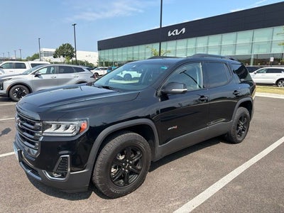 2023 GMC Acadia AT4