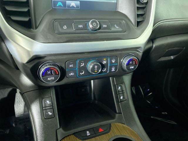 2017 GMC Acadia SLE-2