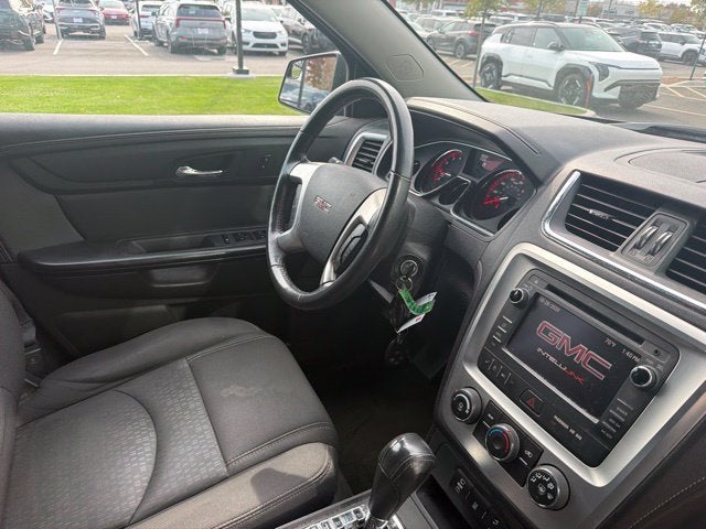 2013 GMC Acadia SLE-2