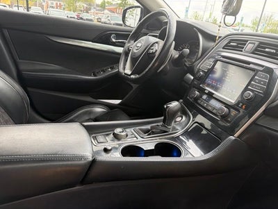 2016 Nissan Maxima SR