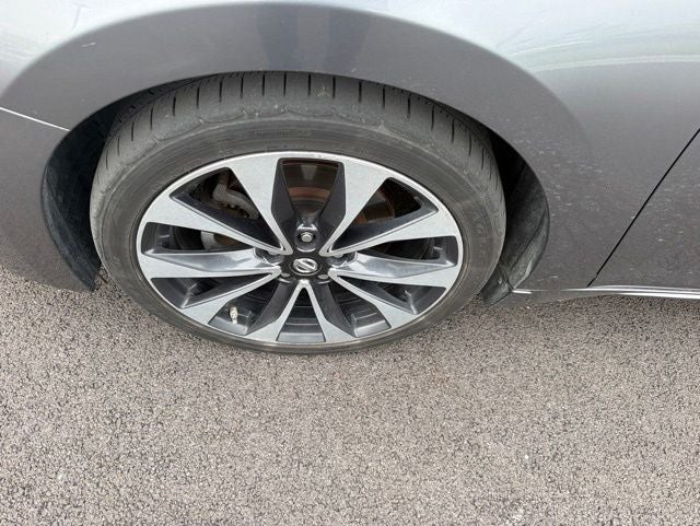 2016 Nissan Maxima SR