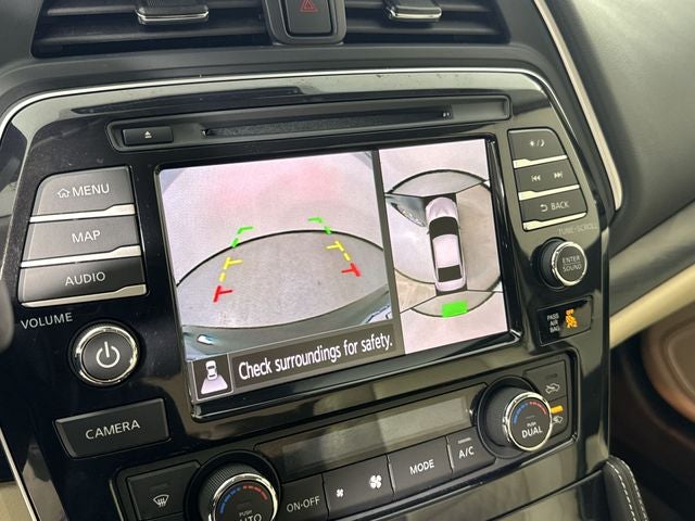 2023 Nissan Maxima Platinum