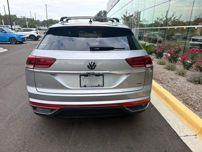 2020 Volkswagen Atlas Cross Sport 2.0T SE 4Motion