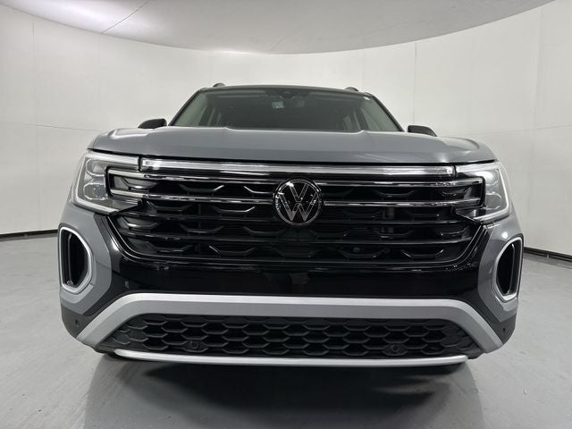 2024 Volkswagen Atlas 2.0T Peak Edition SE w/Technology