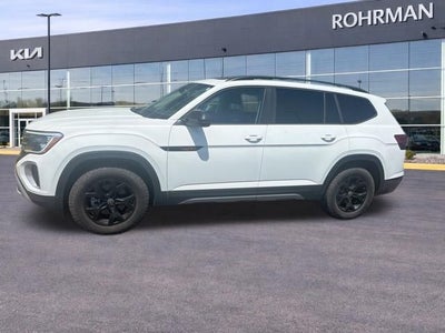 2025 Volkswagen Atlas 2.0T Peak Edition