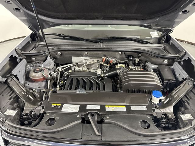 2022 Volkswagen Atlas Cross Sport 3.6L V6 SEL Premium R-Line
