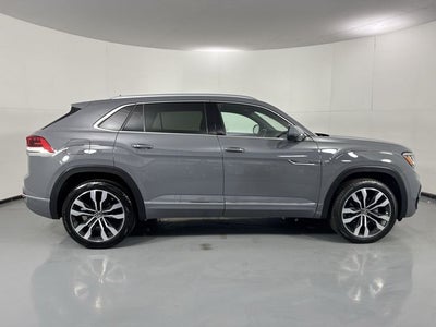 2022 Volkswagen Atlas Cross Sport 3.6L V6 SEL Premium R-Line