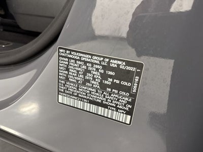 2022 Volkswagen Atlas Cross Sport 3.6L V6 SEL Premium R-Line