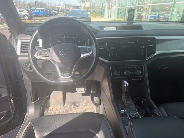 2022 Volkswagen Atlas Cross Sport 3.6L V6 SEL Premium R-Line