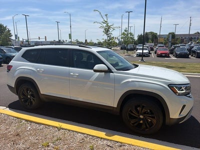 2023 Volkswagen Atlas 3.6L V6 SE w/Technology