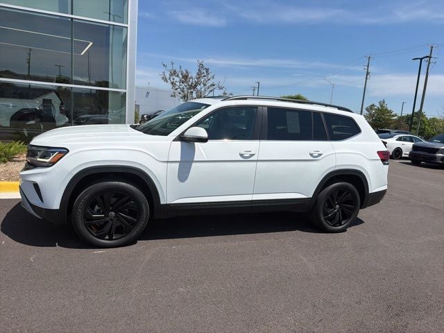 2023 Volkswagen Atlas 3.6L V6 SE w/Technology