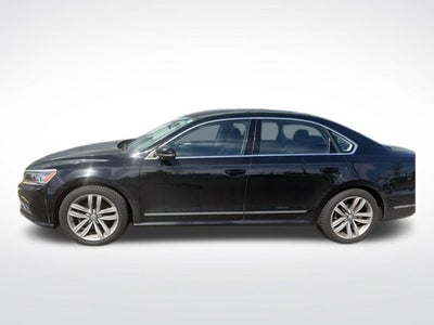 2016 Volkswagen Passat SEL Premium