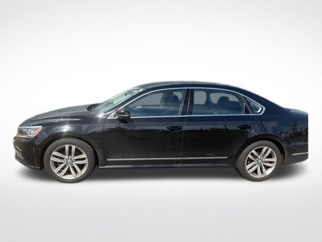 2016 Volkswagen Passat SEL Premium