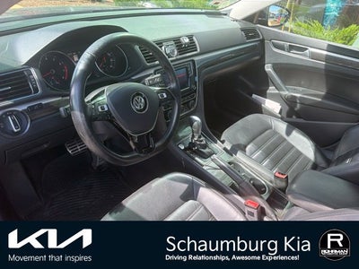 2016 Volkswagen Passat SEL Premium