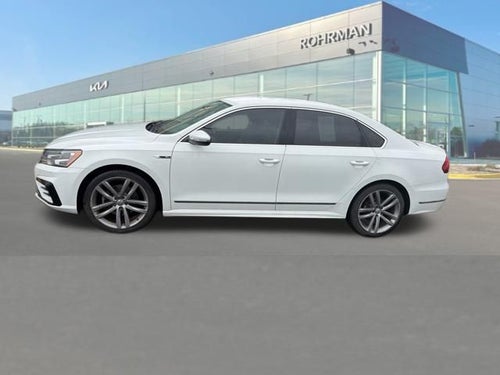 2017 Volkswagen Passat 1.8T R-Line
