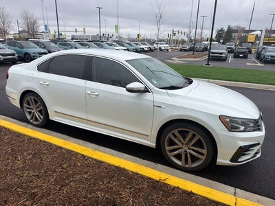 2017 Volkswagen Passat 1.8T R-Line