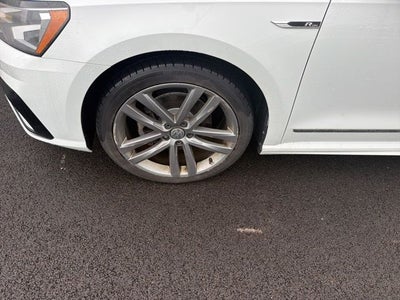 2017 Volkswagen Passat 1.8T R-Line
