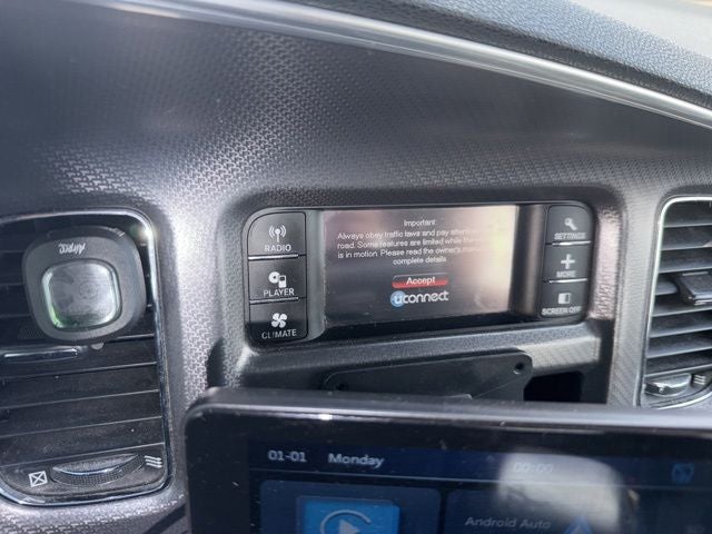 2013 Dodge Charger SE
