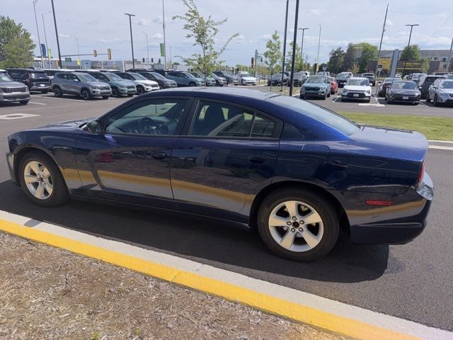 2013 Dodge Charger SE
