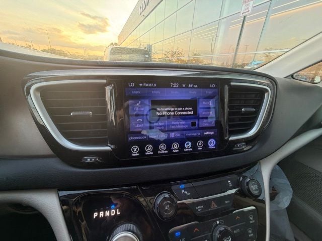 2017 Chrysler Pacifica Touring L Plus