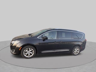 2017 Chrysler Pacifica Touring L Plus