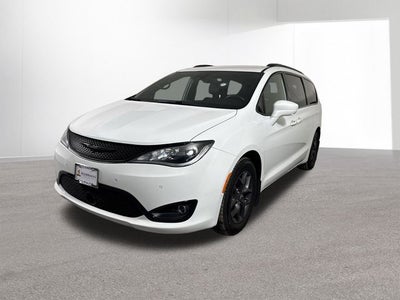 2020 Chrysler Pacifica Touring L Plus