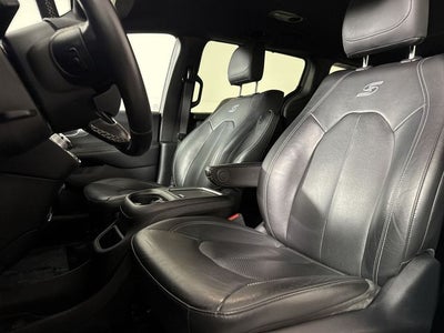 2020 Chrysler Pacifica Touring L Plus