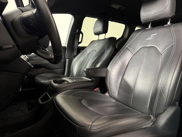 2020 Chrysler Pacifica Touring L Plus