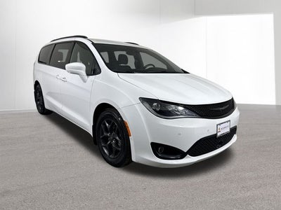 2020 Chrysler Pacifica Touring L Plus