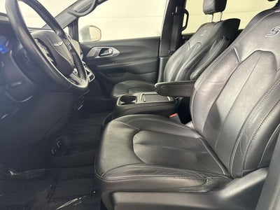 2020 Chrysler Pacifica Touring L Plus