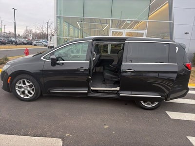 2019 Chrysler Pacifica Touring L Plus