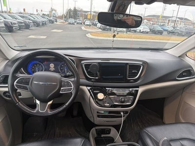2019 Chrysler Pacifica Touring L Plus