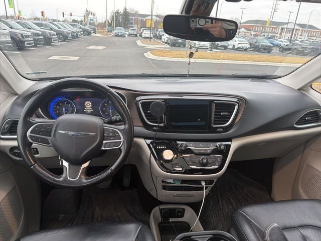 2019 Chrysler Pacifica Touring L Plus