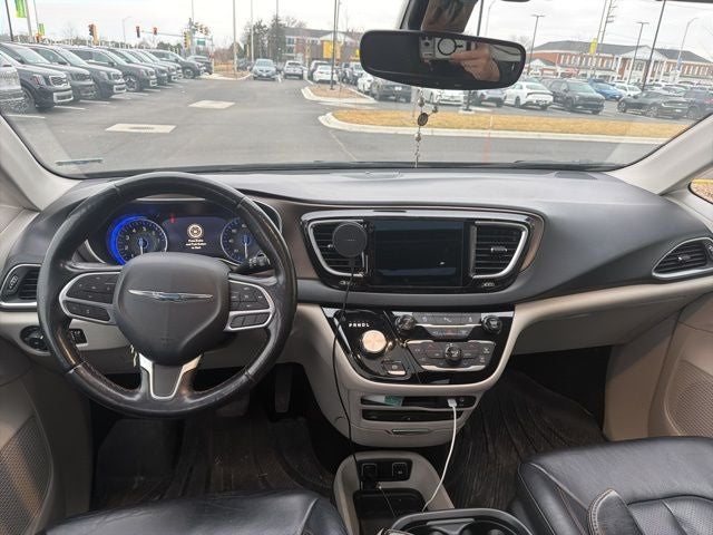 2019 Chrysler Pacifica Touring L Plus